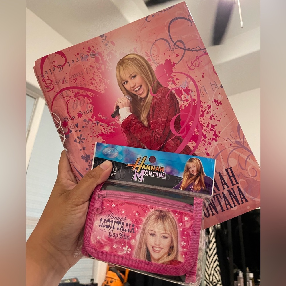 Disney Hannah Montana Pink Accessory Set